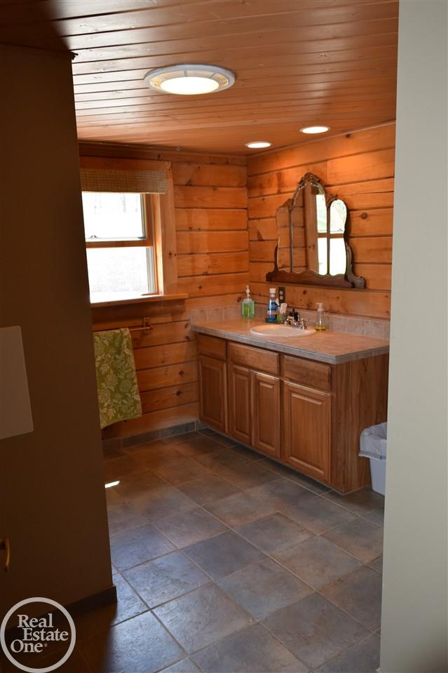 4325 Mayer Road East China, MI 48054 - Photo 36 of 49 31346343-35.JPG