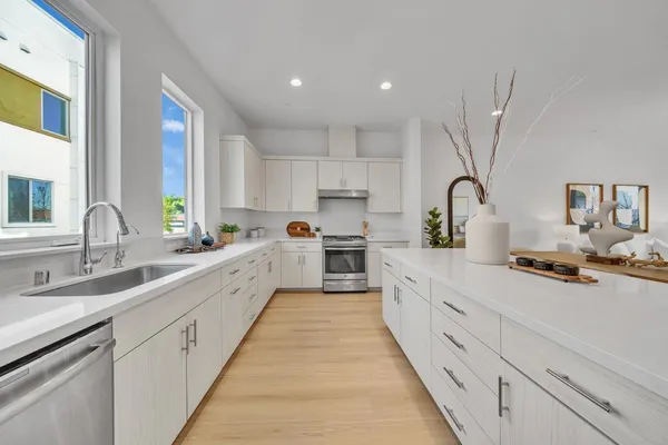 $998,888 | 7922 Regional Common, Dublin, CA 94568