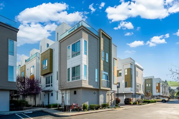 $998,888 | 7922 Regional Common, Dublin, CA 94568
