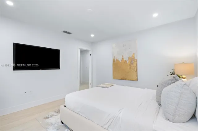 $9,500 | 6900 Southwest 136th Street, Unit 6900, Palmetto Bay, FL 33156