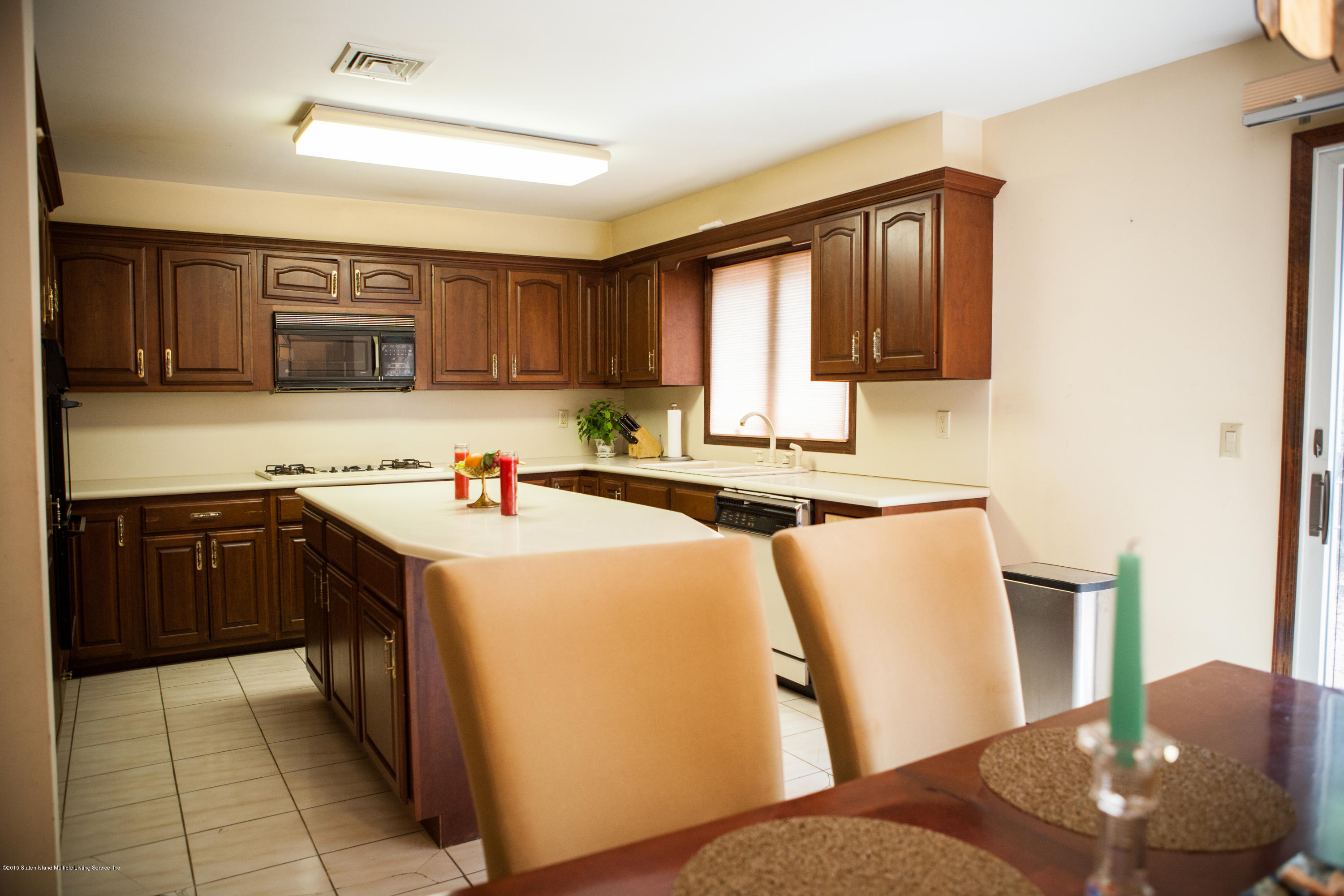 20 Ridge Loop Staten Island, NY 10304 - Photo 12 of 31 0053