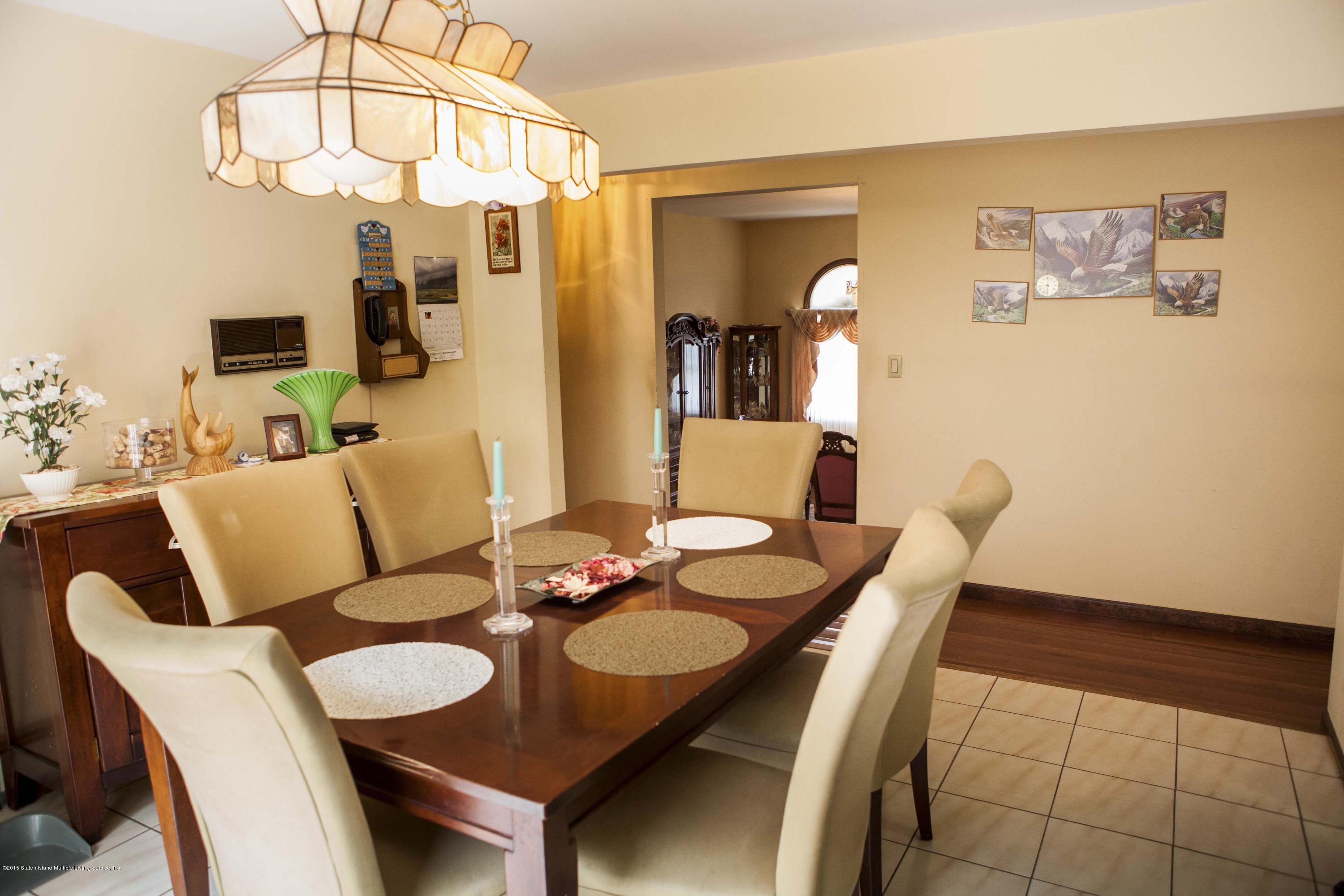 20 Ridge Loop Staten Island, NY 10304 - Photo 14 of 31 0057