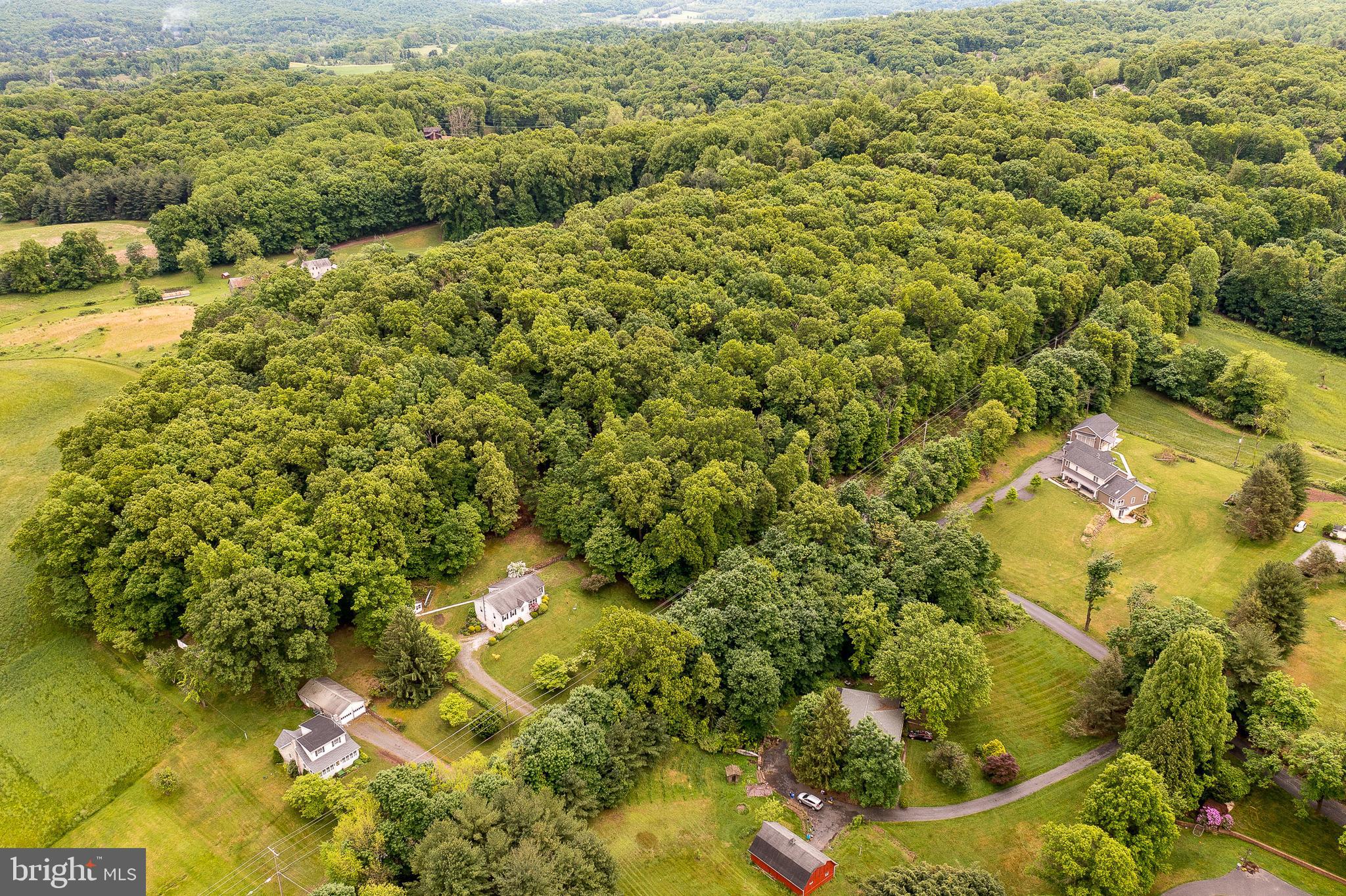 401 Freemansville Road Reading, PA 19607 - Photo 1 of 51 Gallery Image 1