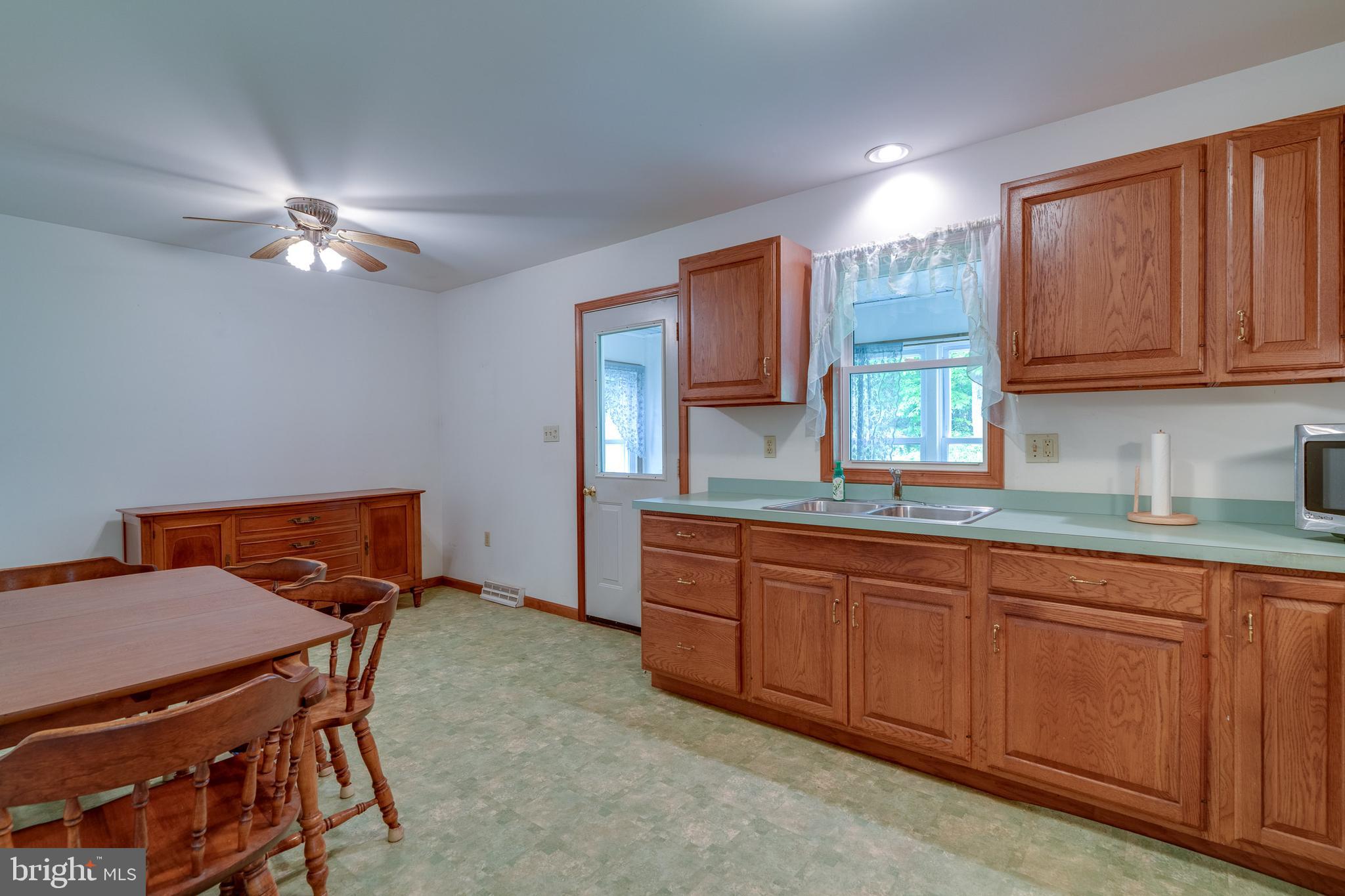 401 Freemansville Road Reading, PA 19607 - Photo 14 of 51 Gallery Image 14