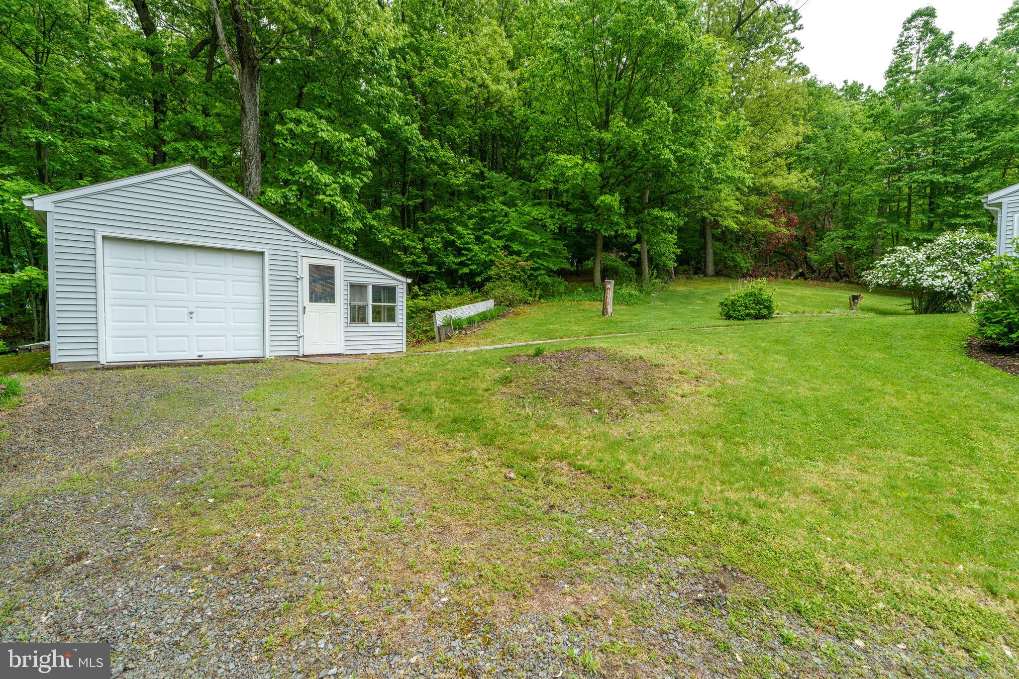 401 Freemansville Road Reading, PA 19607 - Photo 37 of 51 Gallery Image 37