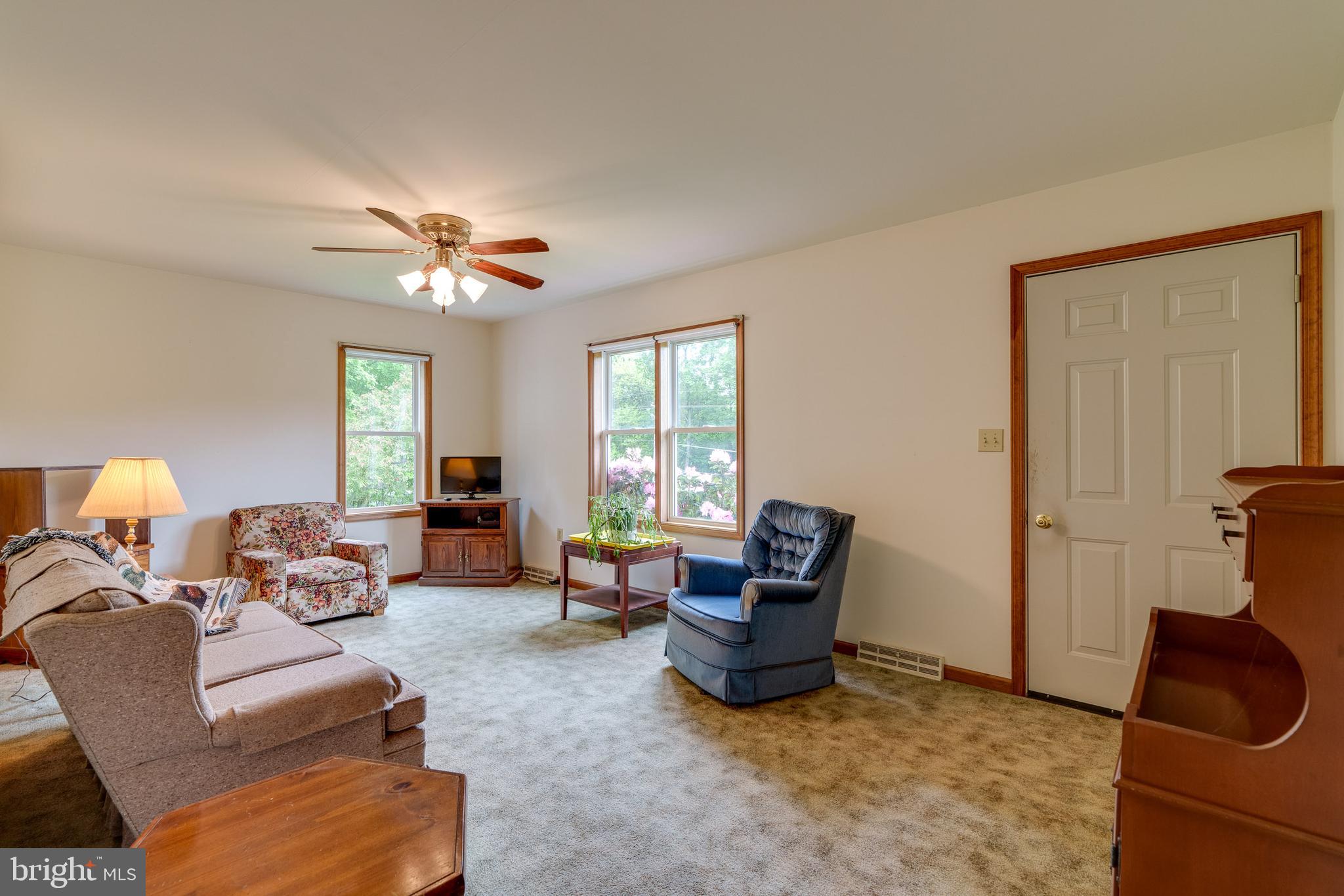 401 Freemansville Road Reading, PA 19607 - Photo 8 of 51 Gallery Image 8