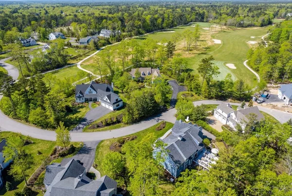 $2,199,000 | 4 Beech Tree Lane, Mattapoisett, MA 02739