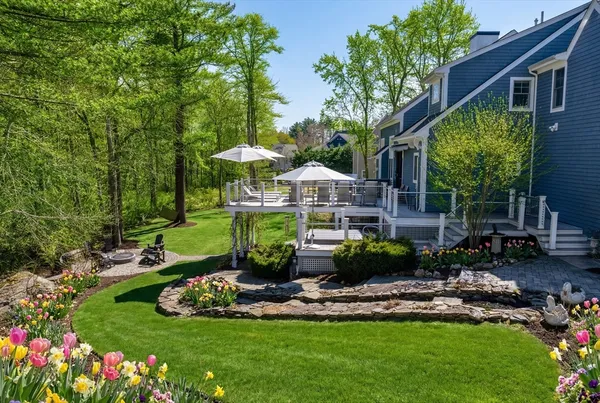 $2,199,000 | 4 Beech Tree Lane, Mattapoisett, MA 02739
