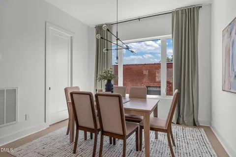 $789,000 | 2000 Moody, Durham, NC 27701