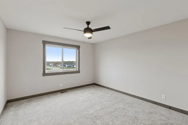 $329,900 | 1629 Mallard Avenue, Baldwin, WI 54002