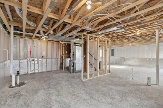 $329,900 | 1629 Mallard Avenue, Baldwin, WI 54002