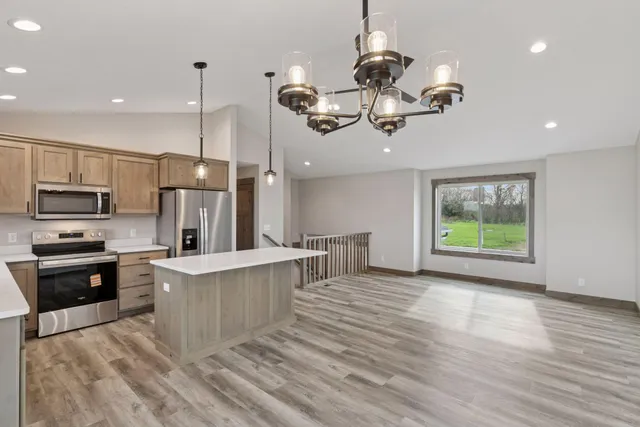 $329,900 | 1629 Mallard Avenue, Baldwin, WI 54002