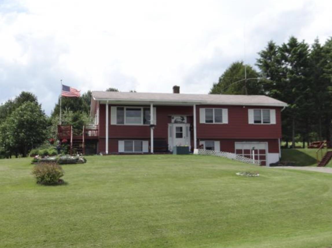 93 Sunrise Road Newport Town, VT 05857 - Photo 1 of 1 Gallery Image 1