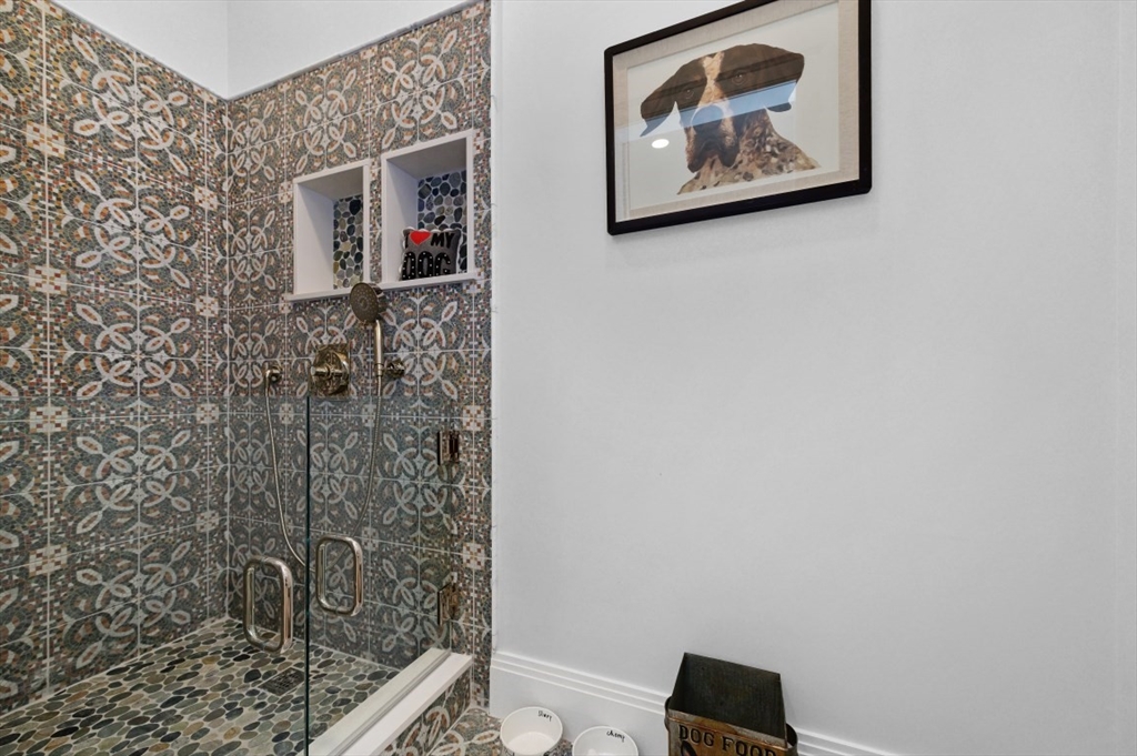 8 Brackett Road Newton, MA 02458 - Photo 15 of 43