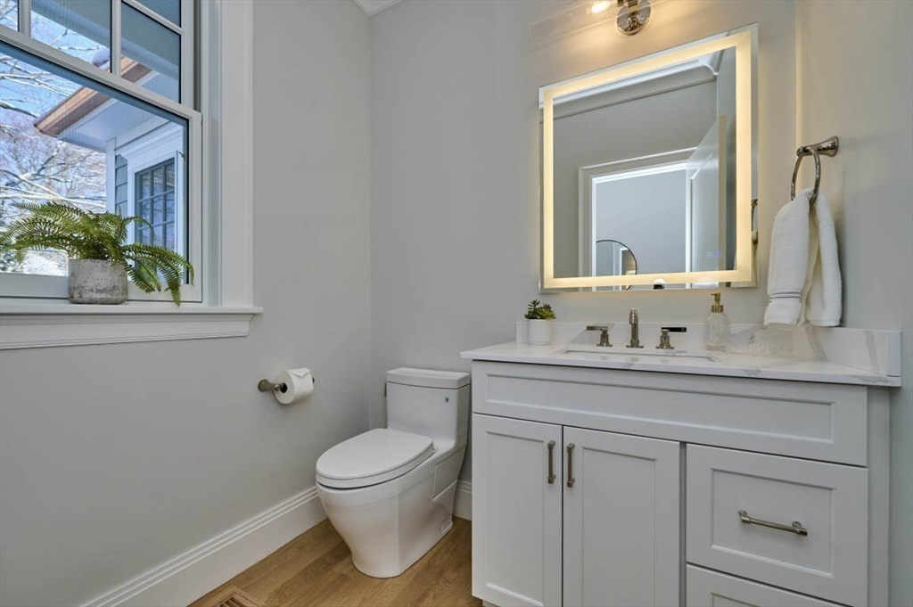 8 Brackett Road Newton, MA 02458 - Photo 16 of 43