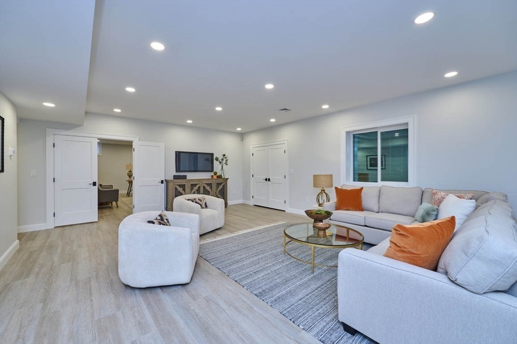 8 Brackett Road Newton, MA 02458 - Photo 31 of 43