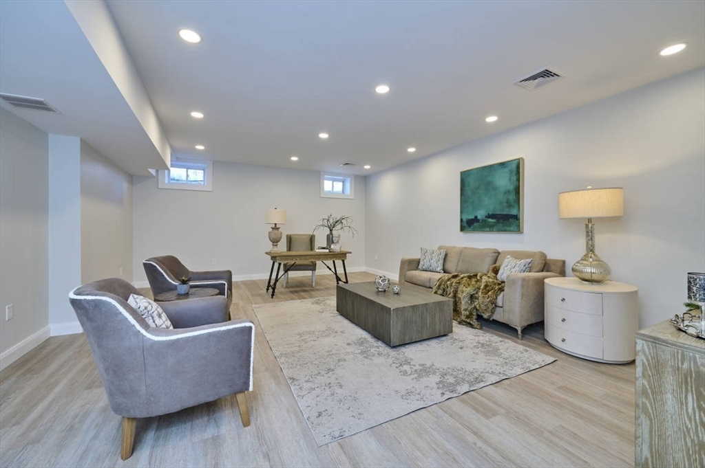 8 Brackett Road Newton, MA 02458 - Photo 37 of 43