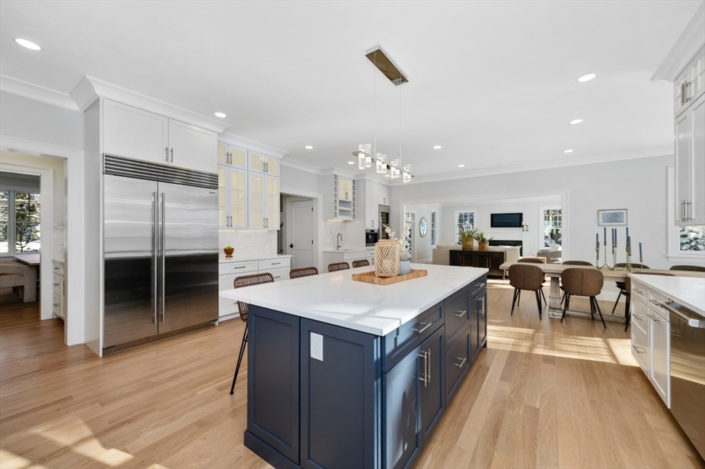 8 Brackett Road Newton, MA 02458 - Photo 5 of 43