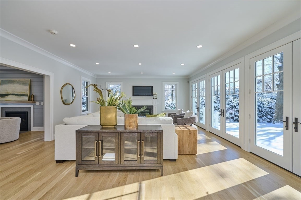 8 Brackett Road Newton, MA 02458 - Photo 9 of 43