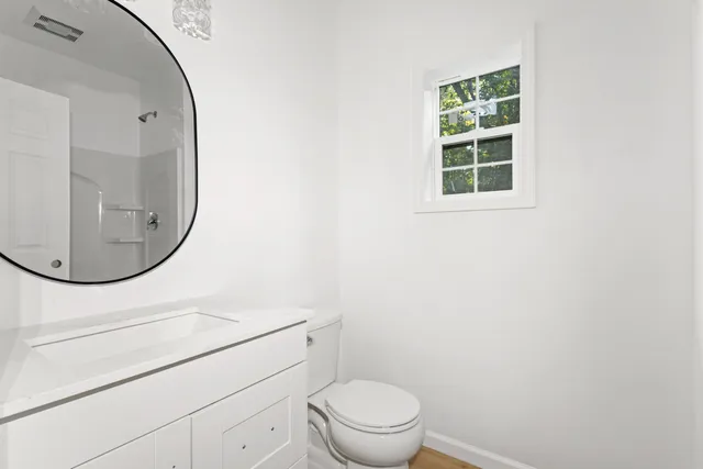 $234,900 | 410 G Avenue West, Kalamazoo, MI 49004