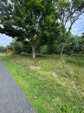 $234,900 | 410 G Avenue West, Kalamazoo, MI 49004