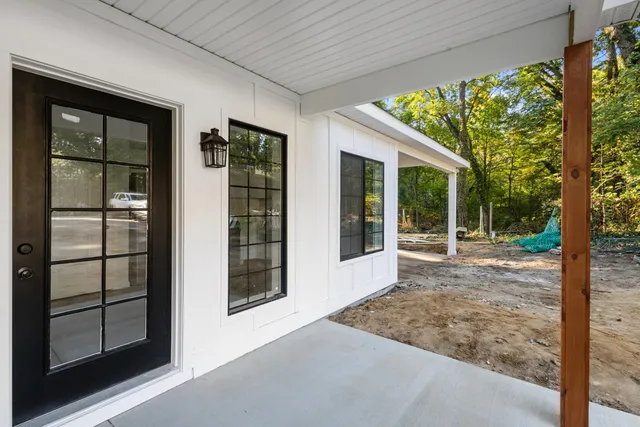 $234,900 | 410 G Avenue West, Kalamazoo, MI 49004