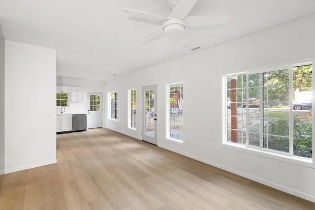 $234,900 | 410 G Avenue West, Kalamazoo, MI 49004