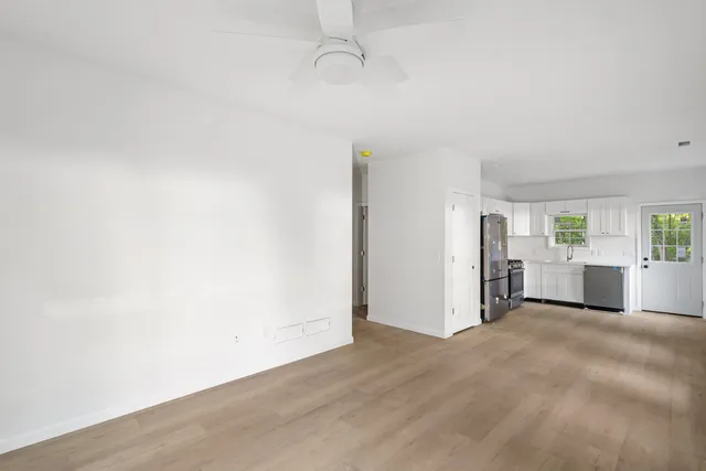 $234,900 | 410 G Avenue West, Kalamazoo, MI 49004