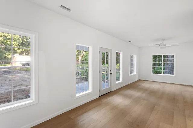 $234,900 | 410 G Avenue West, Kalamazoo, MI 49004