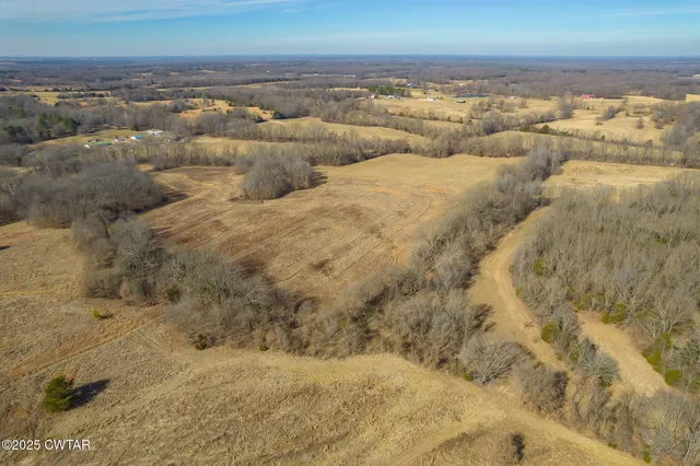 a view of swimming pool and lake view