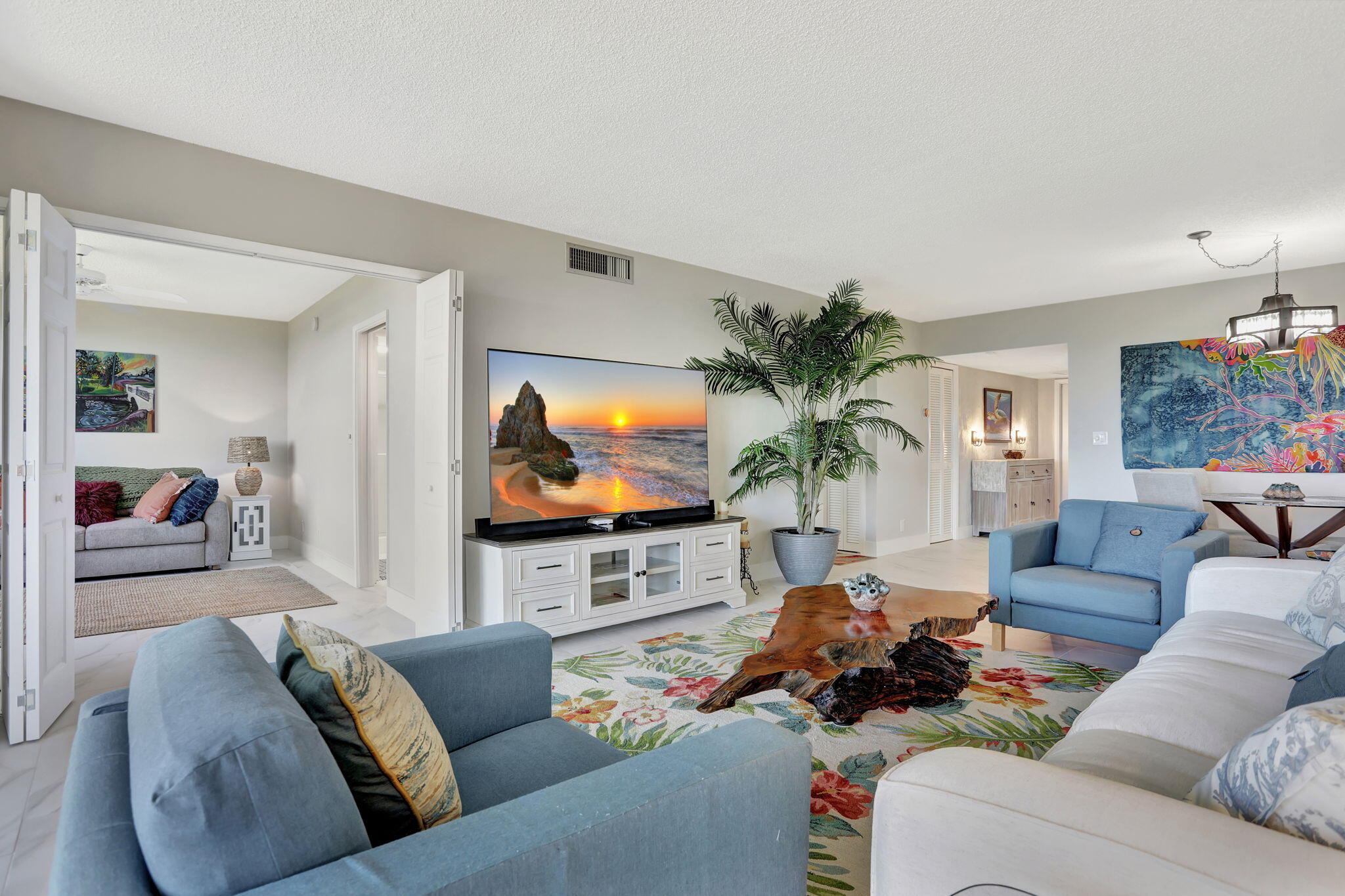 575 Oaks Lane, Unit 703 Pompano Beach, FL 33069 - Photo 8 of 34 15-web-or-mls-001L1395