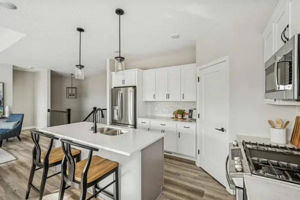 $579,900 | 937 Kepler Avenue Northeast, Hanover, MN 55341