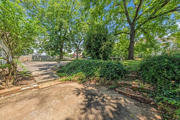 $235,000 | 403 Hoffman Avenue, Bridgeport, AL 35740