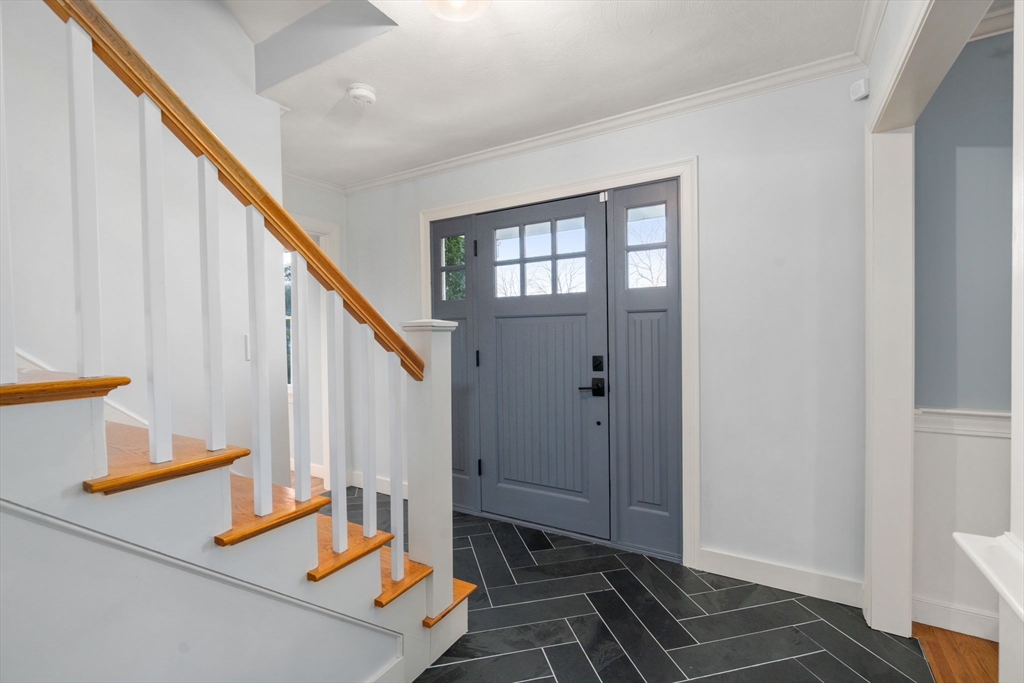 68 Longfellow Road Sudbury, MA 01776 - Photo 3 of 38