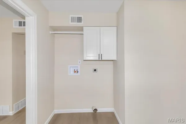 $159,900 | 11218 St Shawn Lane, St. Ann, MO 63074