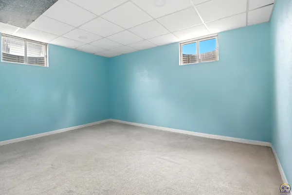 $299,900 | 2210 Southwest 32nd Street, Topeka, KS 66611