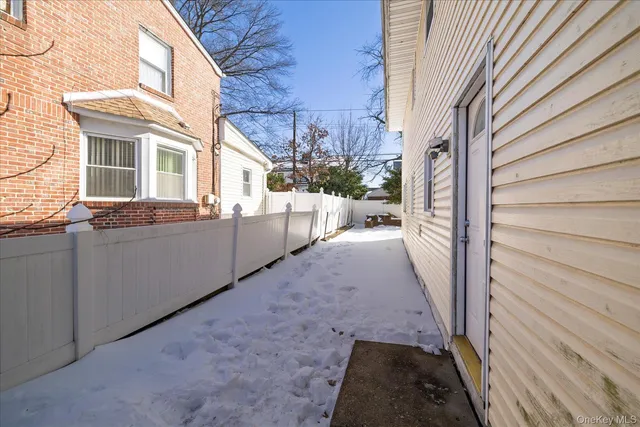 $699,999 | 143 Wellington Road, Elmont, NY 11003