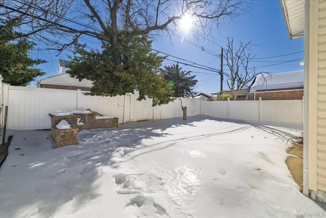 $699,999 | 143 Wellington Road, Elmont, NY 11003