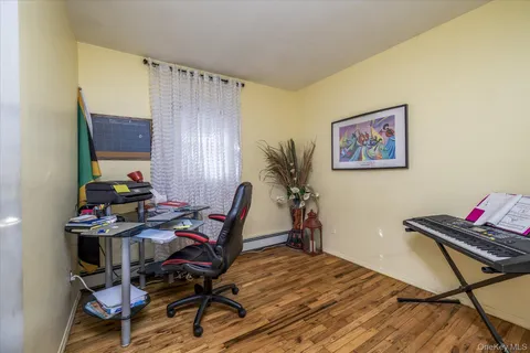 $699,999 | 143 Wellington Road, Elmont, NY 11003