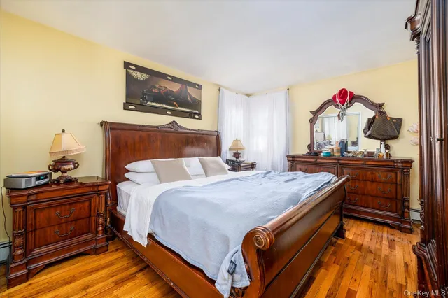 $699,999 | 143 Wellington Road, Elmont, NY 11003