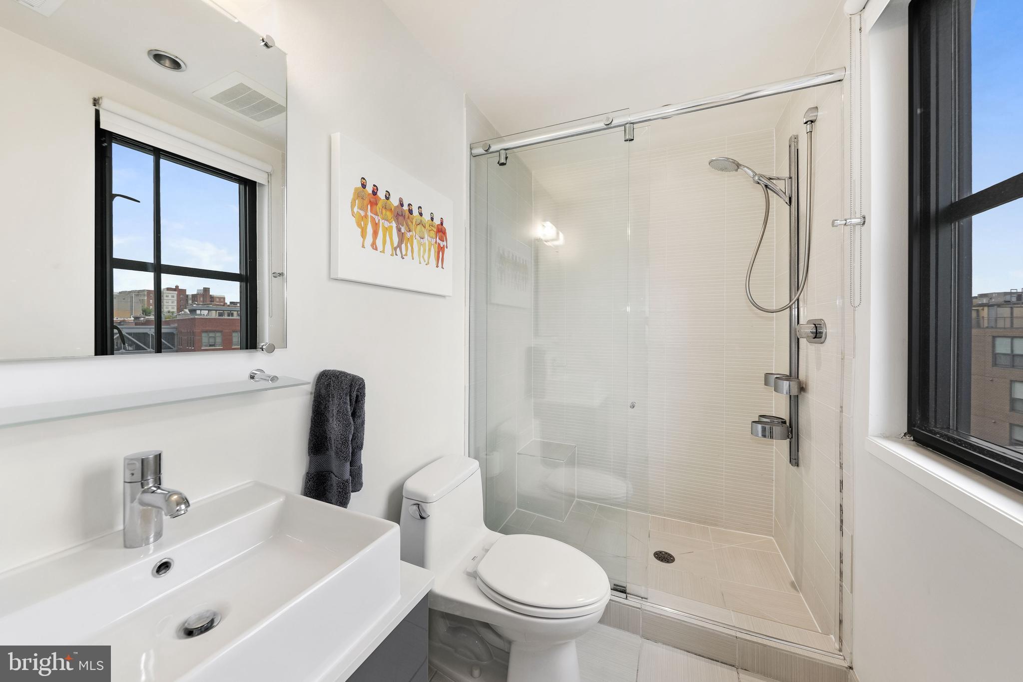 2426 Ontario Road Northwest, Unit 402 Washington, DC 20009 - Photo 12 of 22