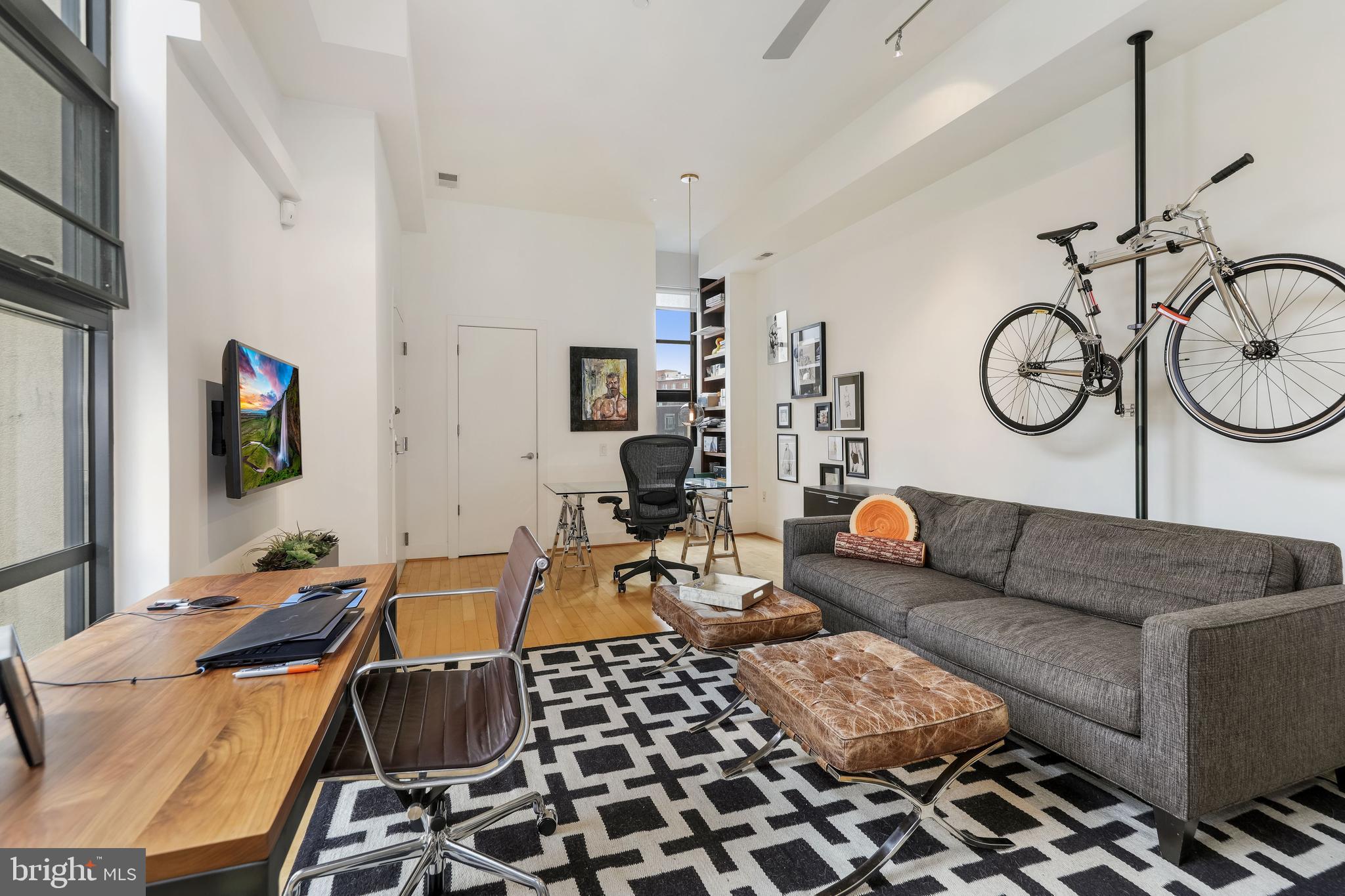 2426 Ontario Road Northwest, Unit 402 Washington, DC 20009 - Photo 5 of 22