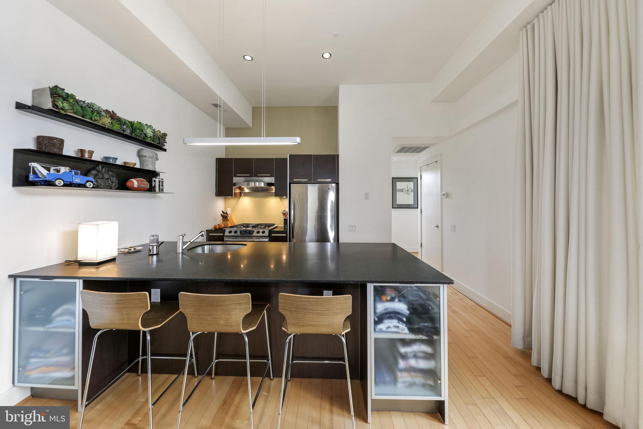 2426 Ontario Road Northwest, Unit 402 Washington, DC 20009 - Photo 6 of 22