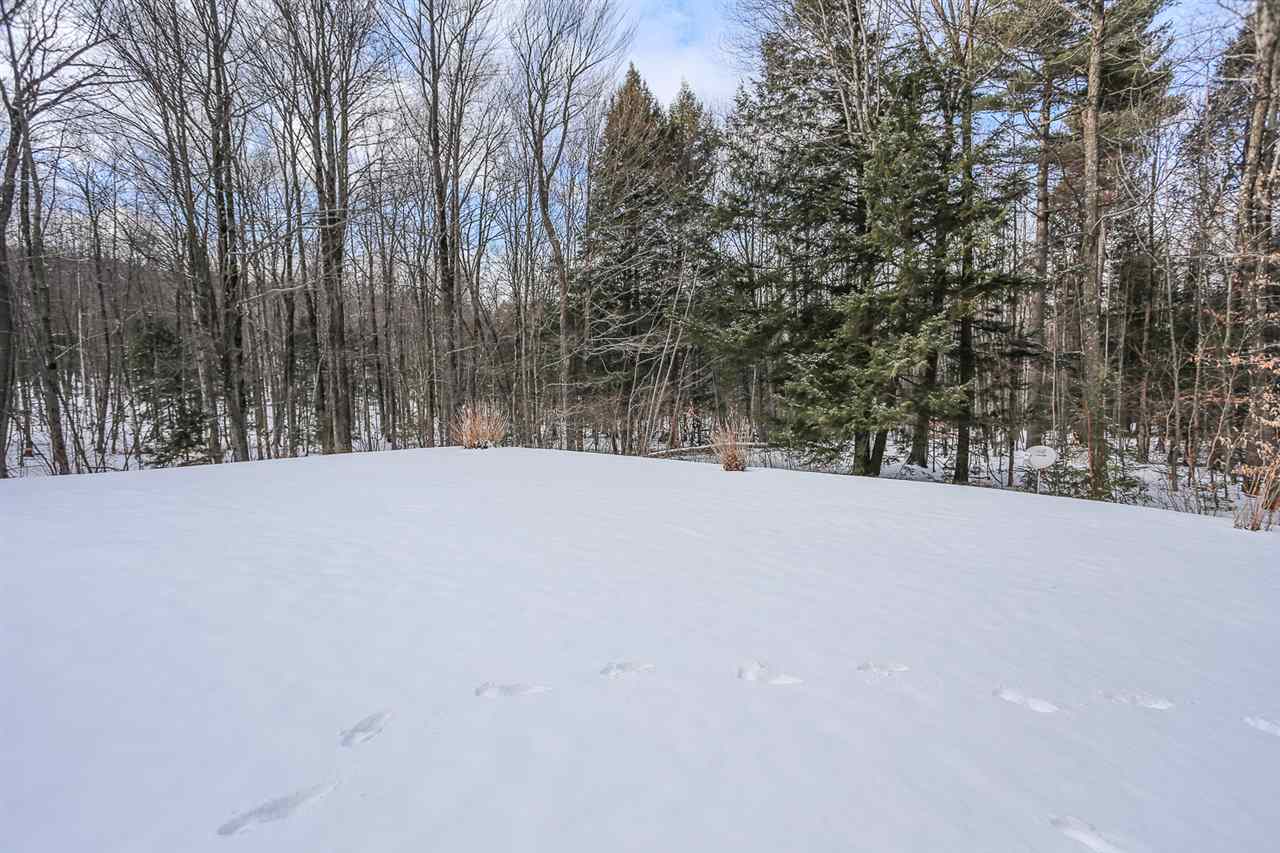 346 Mountain Road Francestown, NH 03043 - Photo 3 of 35 Gallery Image 3