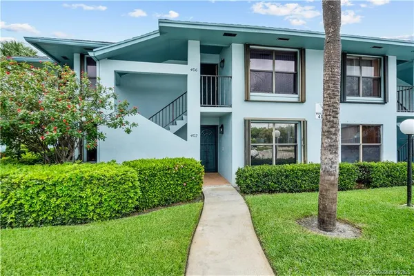 $215,750 | 950 South Kanner Highway, Unit 402, Stuart, FL 34994