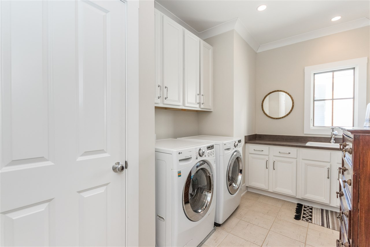2009 Vinnings Place Raleigh, NC 27608 - Photo 25 of 25 Photo 25