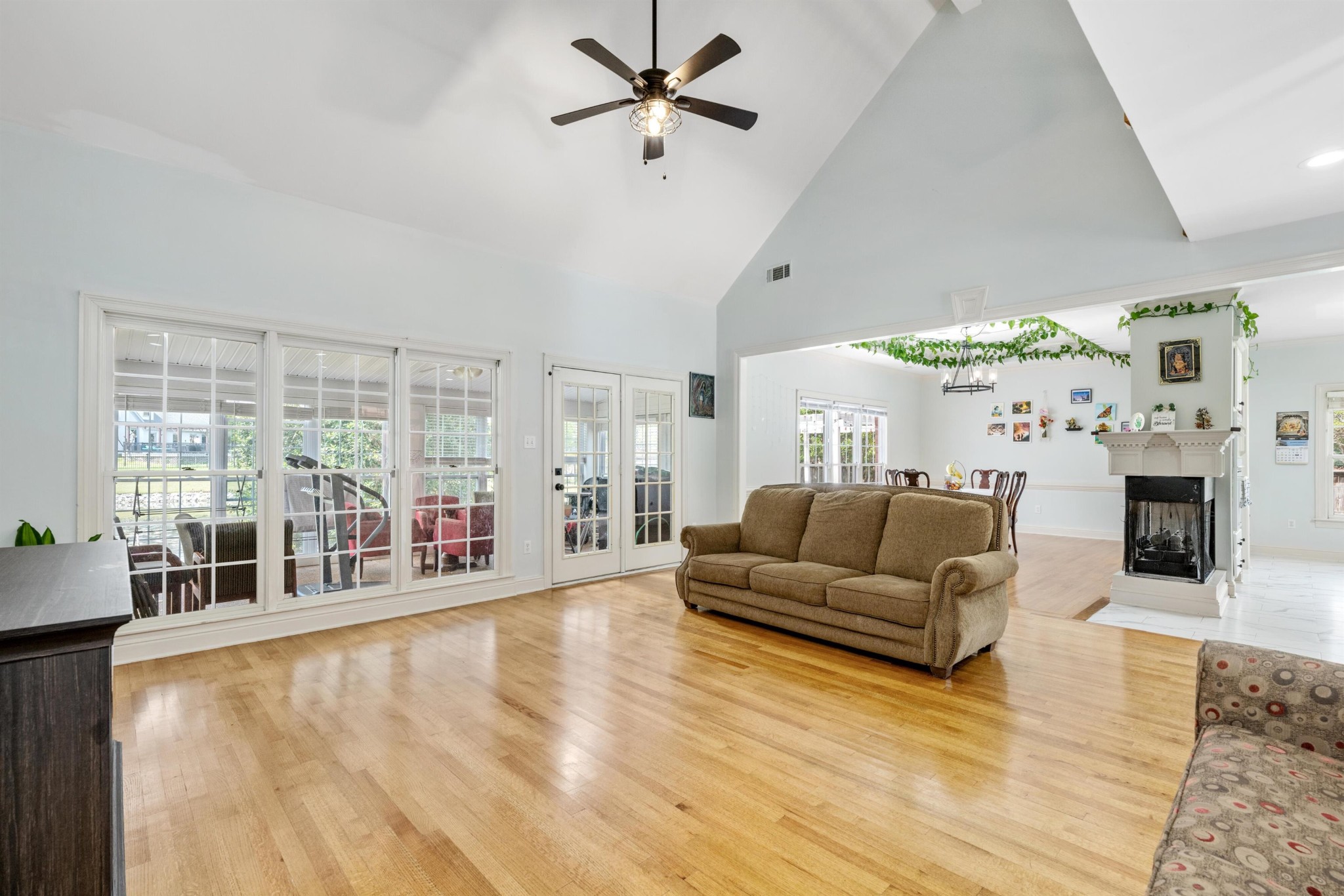 1646 Forsythe Trail Collierville, TN 38017 - Photo 6 of 40