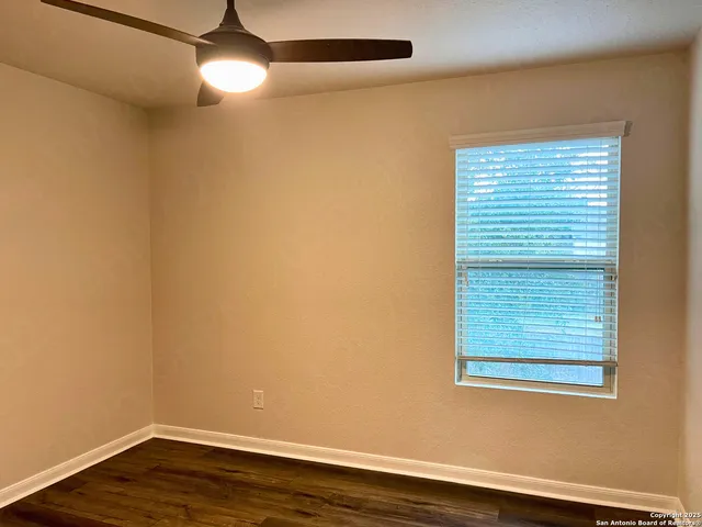 $2,000 | 2127 Muuga Manor, San Antonio, TX 78251