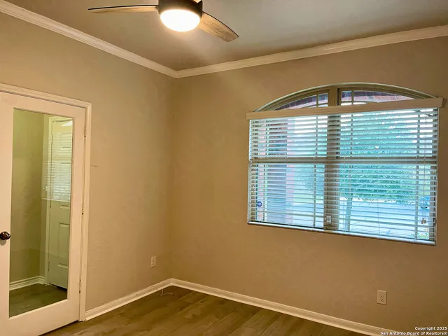 $2,000 | 2127 Muuga Manor, San Antonio, TX 78251