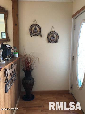 9087 East Hutch Road Mount Vernon, IL 62864 - Photo 15 of 28 Gallery Image 15